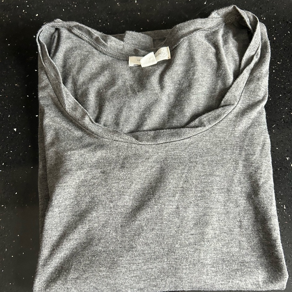 Grey tee - Picture 5 of 5